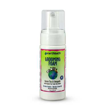 earthbath® Waterless Grooming Foam for Cats & Kittens, Green Tea Leaf Essence, Made in USA, 4 oz pump